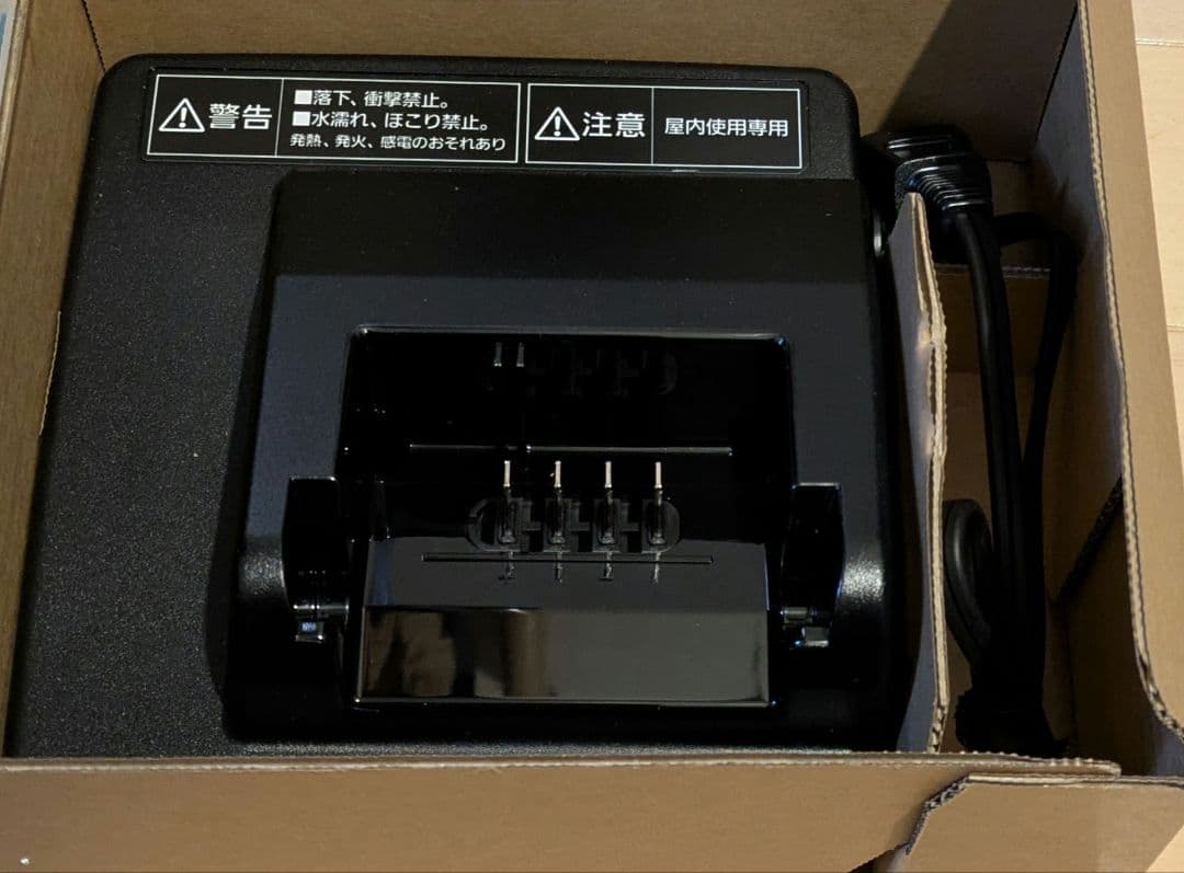 新品未使用 Panasonic NKJ074Z バッテリー充電器