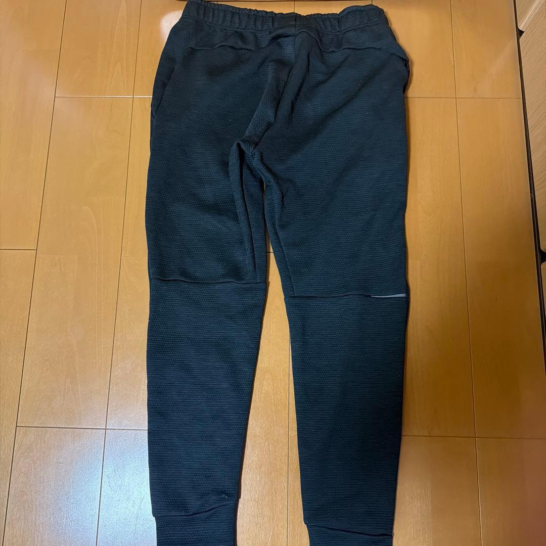Oakley クロ上下セットアップル