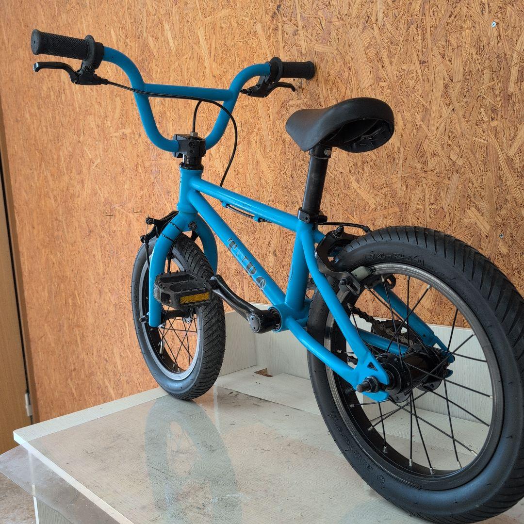 TNB子供用BMX「PLUG14」