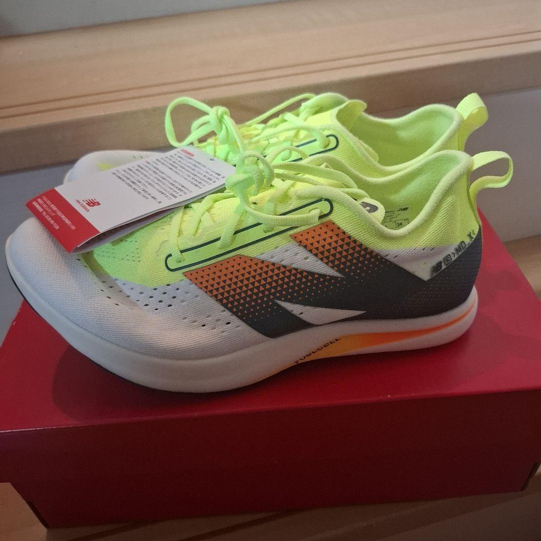 New Balance スパイクシューズ イエロー/ホワイト