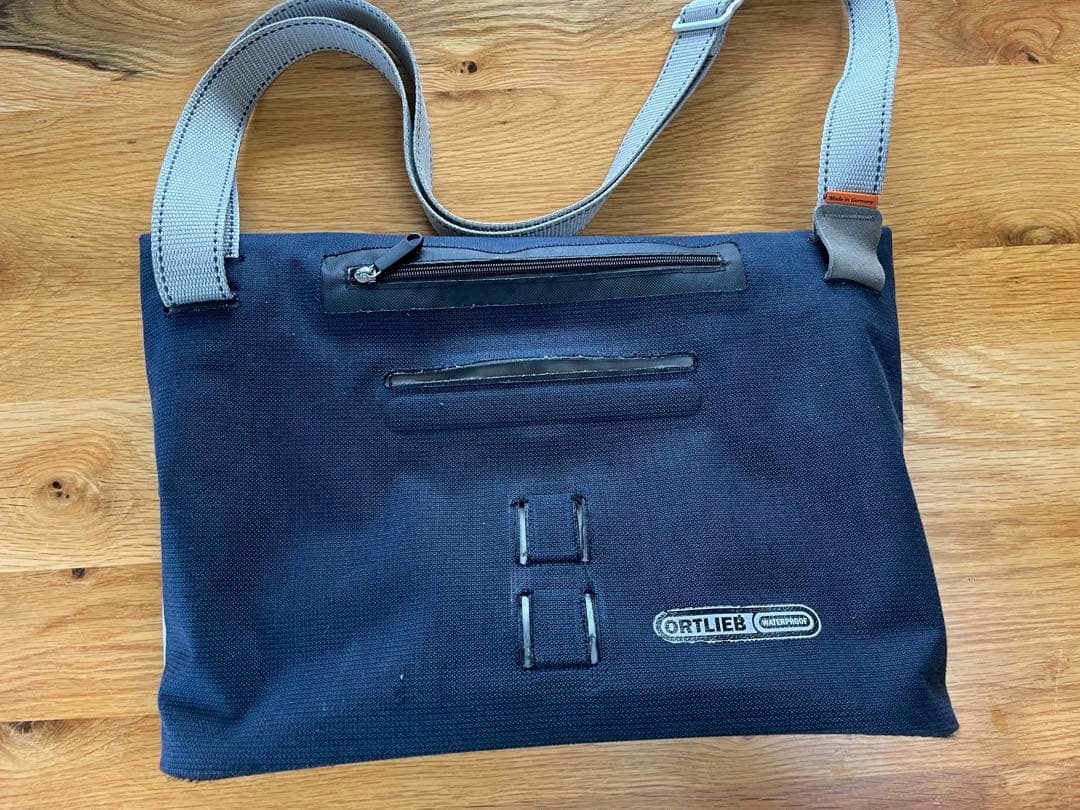 ORTLIEB 車体装着バッグ ネイビー