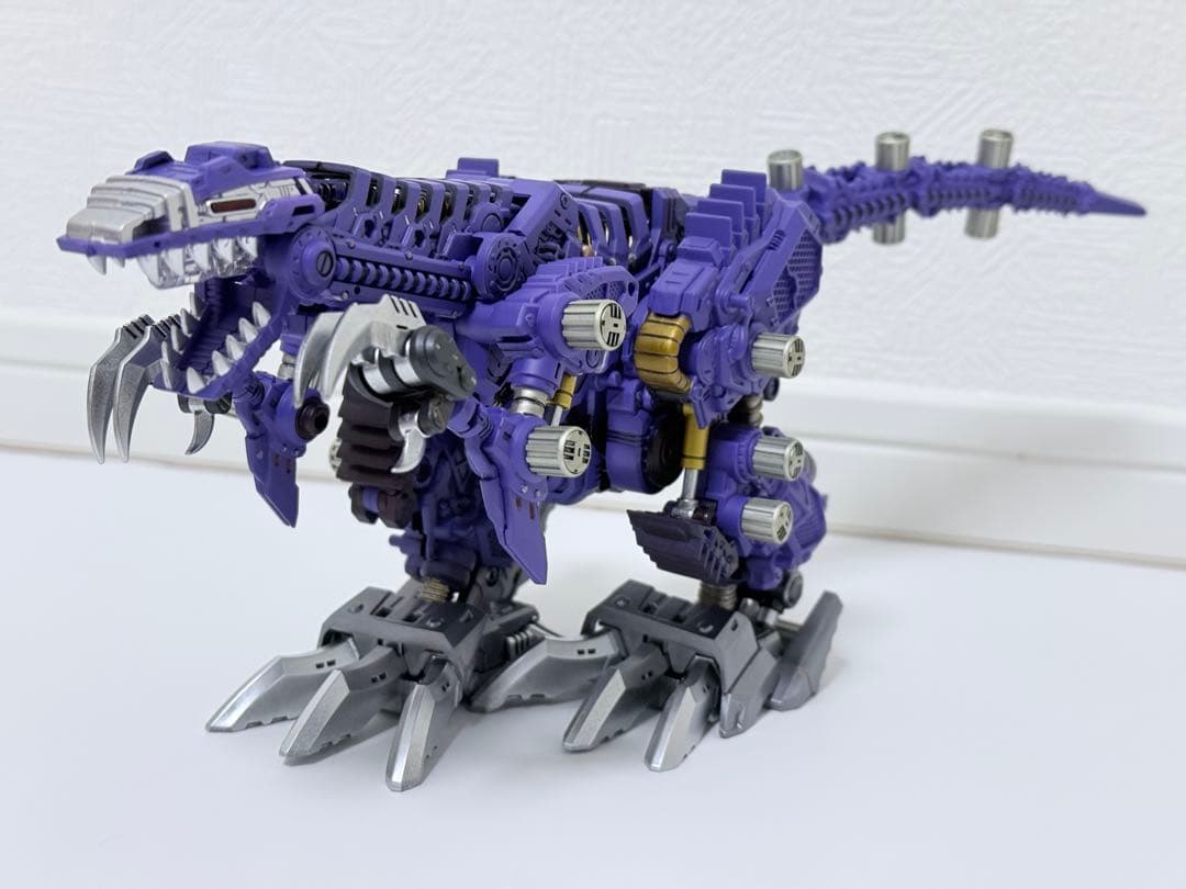 ZOIDS AZ-09 GENOSAURER 塗装済み完成品