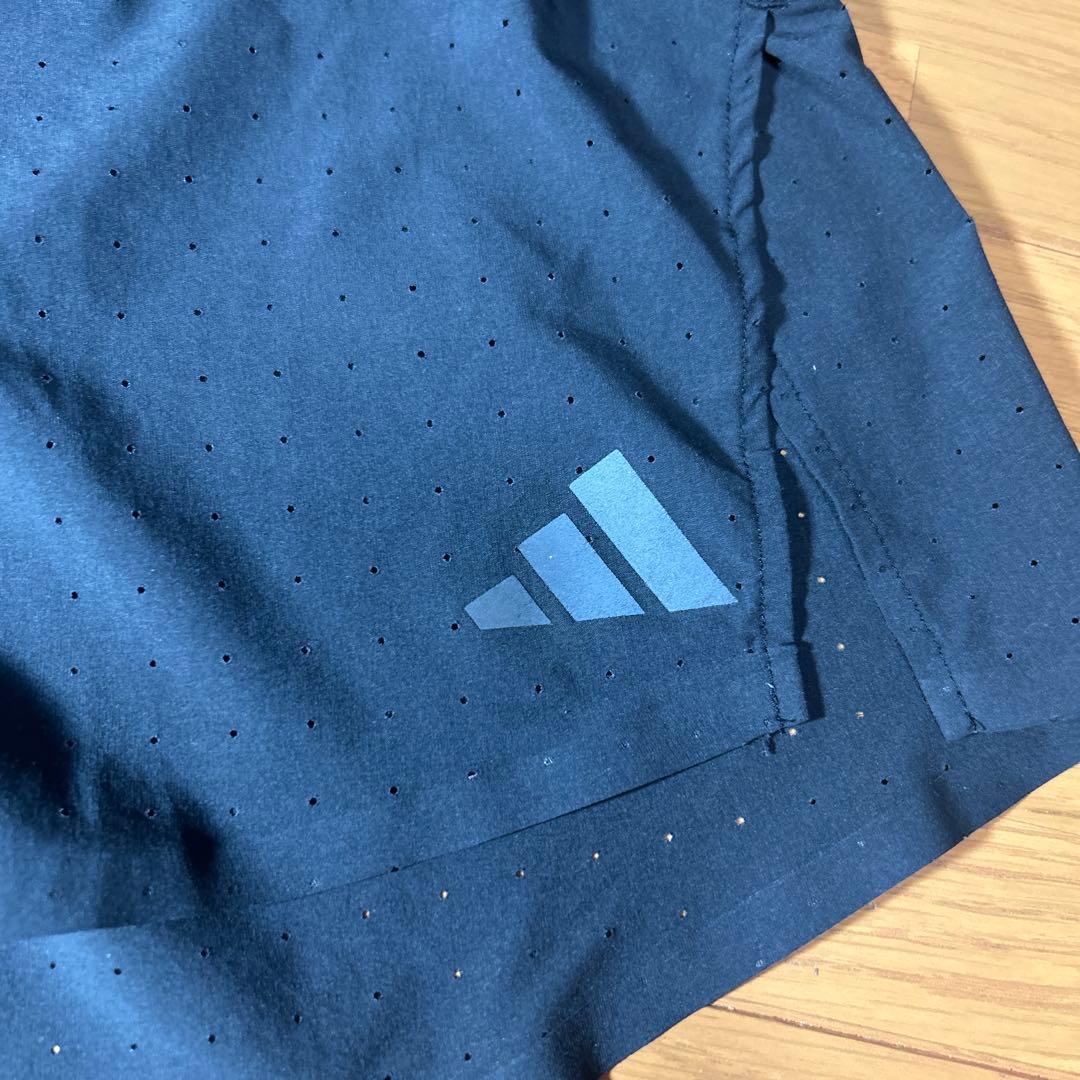 adidas ADIZERO ランニングウェア　陸上　上下セット