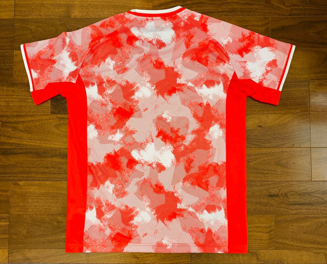 YONEX Tシャツ ウェア 赤 ピンク