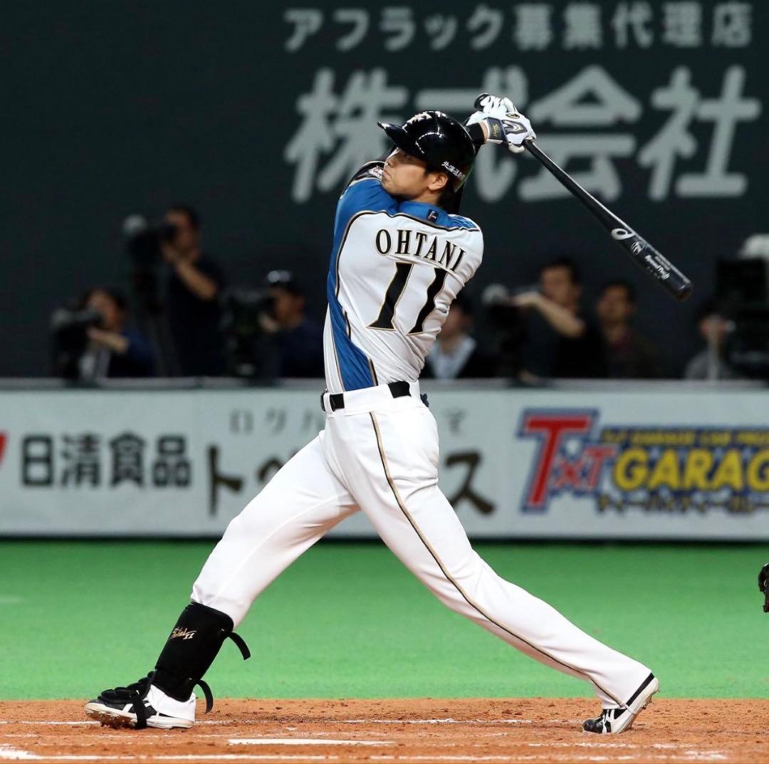 北海道日本ハムファイターズ　大谷翔平選手ユニフォーム　Lサイズ　未使用美品