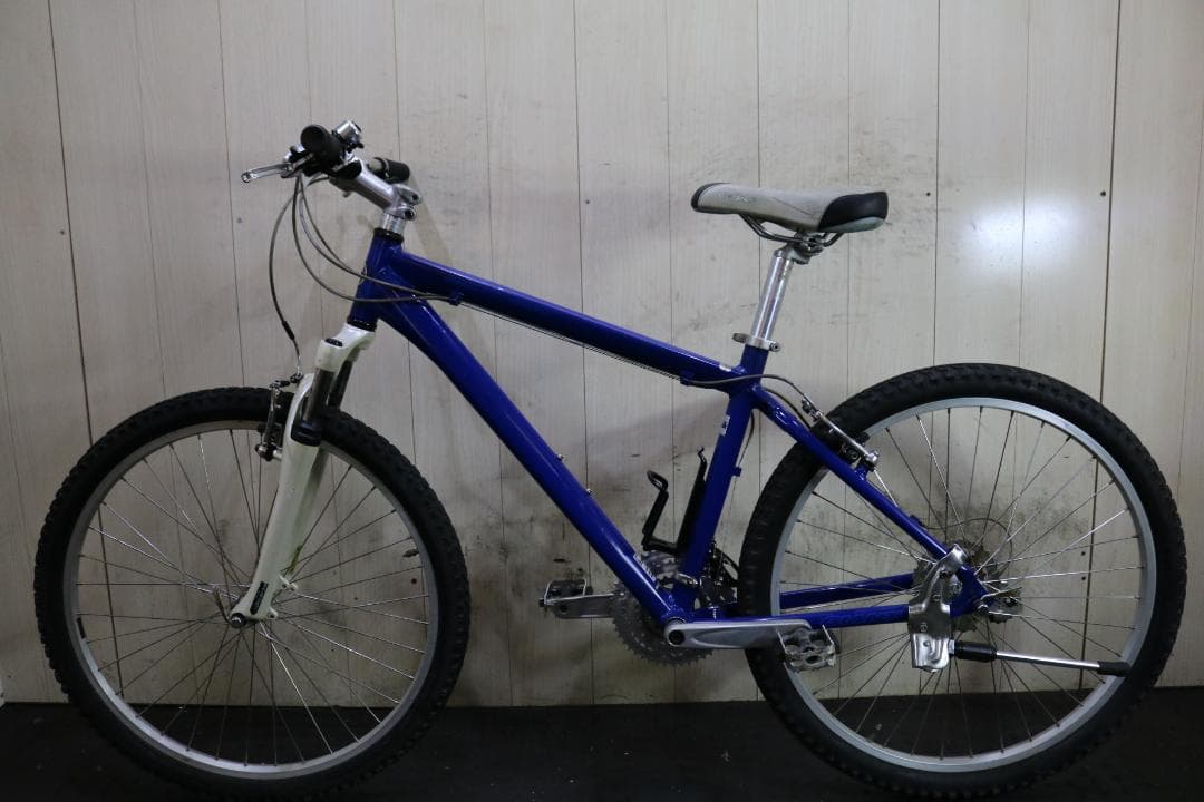 GIANT ROCK4500 26型アルミ 21速 430mm MTB BLUE