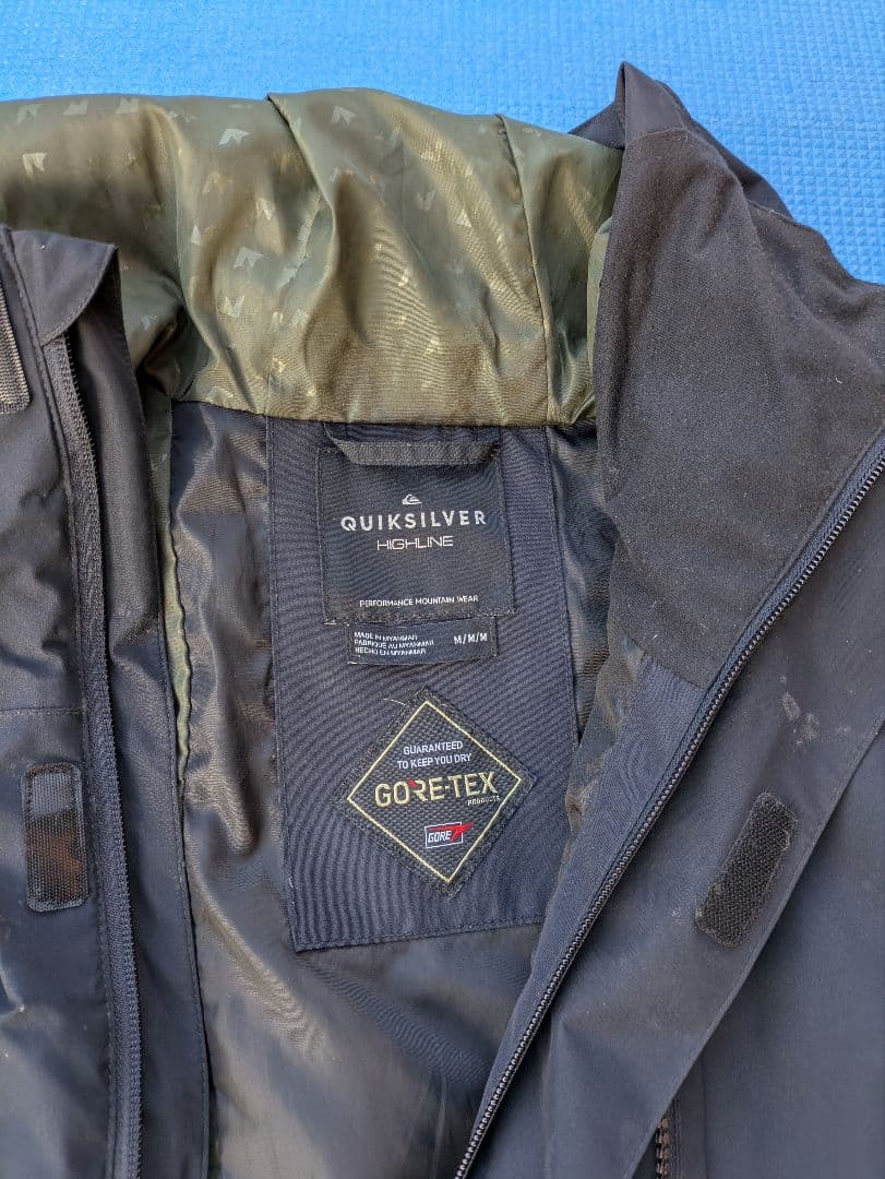 Quiksilver GORE-TEX 男性用ジャケット　Lサイズ