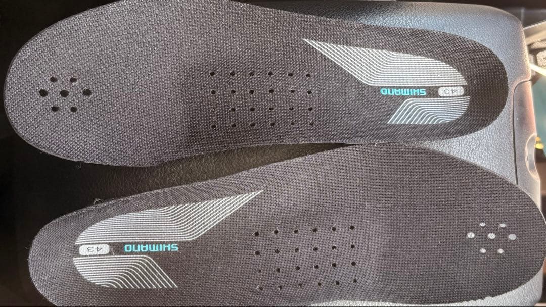 SHIMANO RC5（SH-RC500）ワイドモデル EU43
