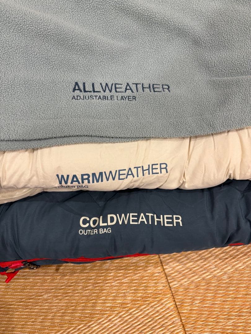 Colemanコールマン マルチレイヤースリーピングバッグ 寝袋 4シーズン対応
