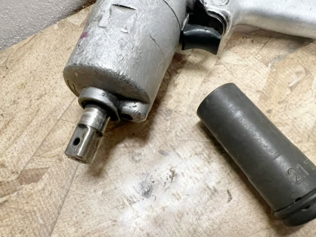 URYU 瓜生　ＵＬＴ100L エアーインパクトレンチ　エア漏れなし　動作確認済