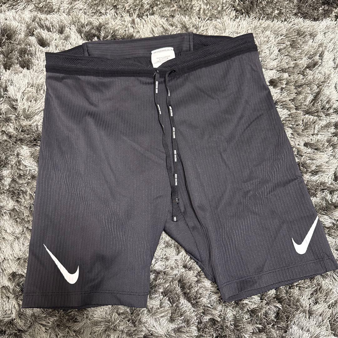 NIKE エアロスイフト Lサイズ　ブラック