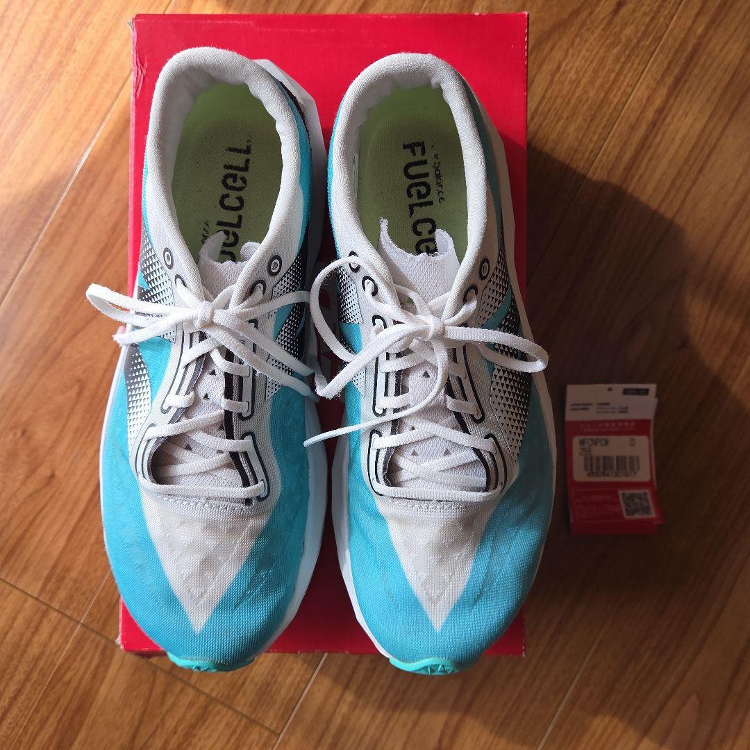 New Balance FuelCell ランニングシューズ25.5㎝