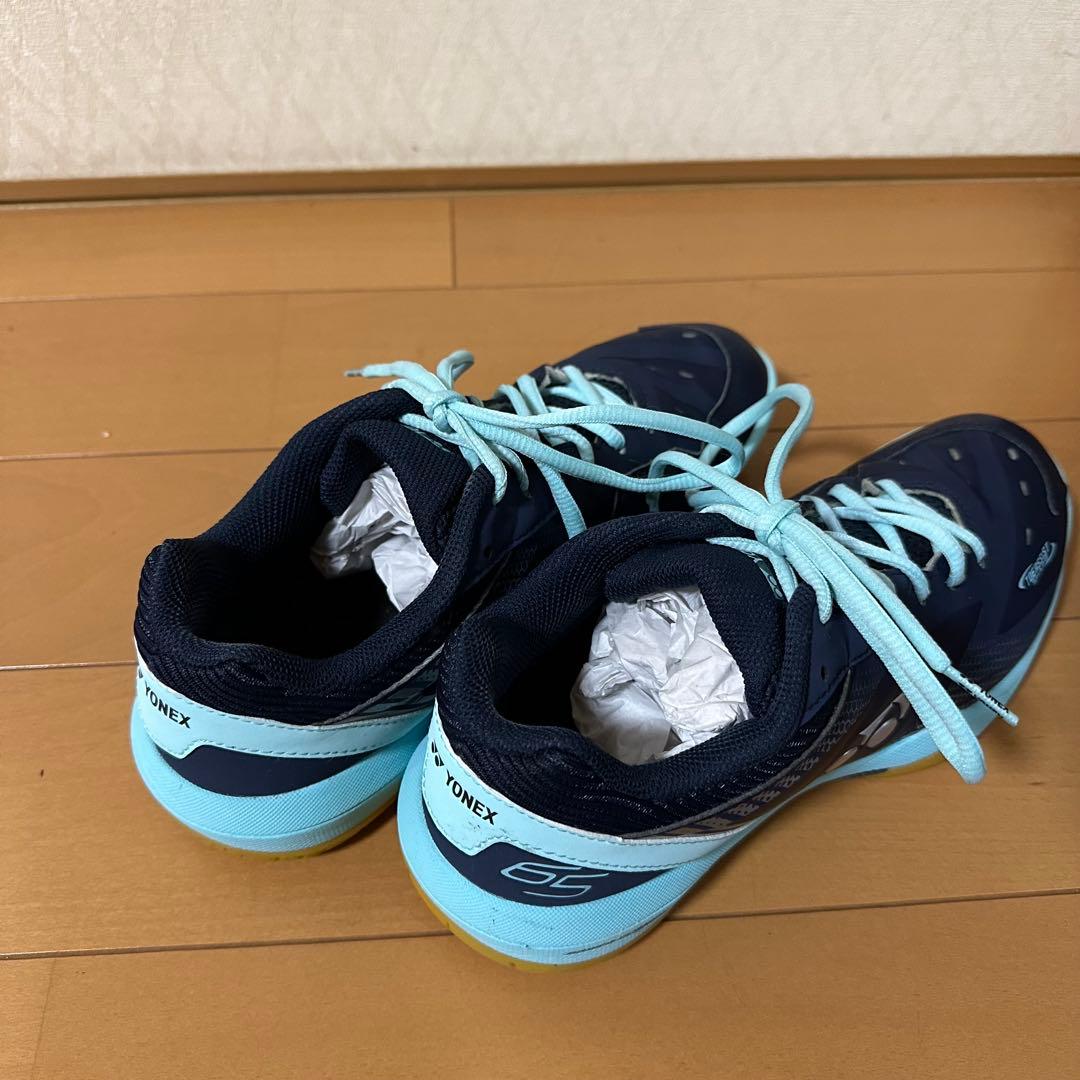 【美品】YONEX パワークッションSHB-65Z ネイビーブルー 25.5cm