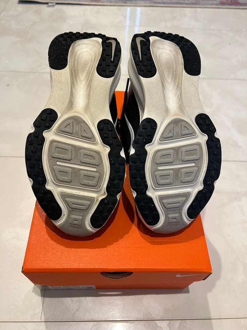 【吉田広行】Nike (ナイキ) ボメロ 18