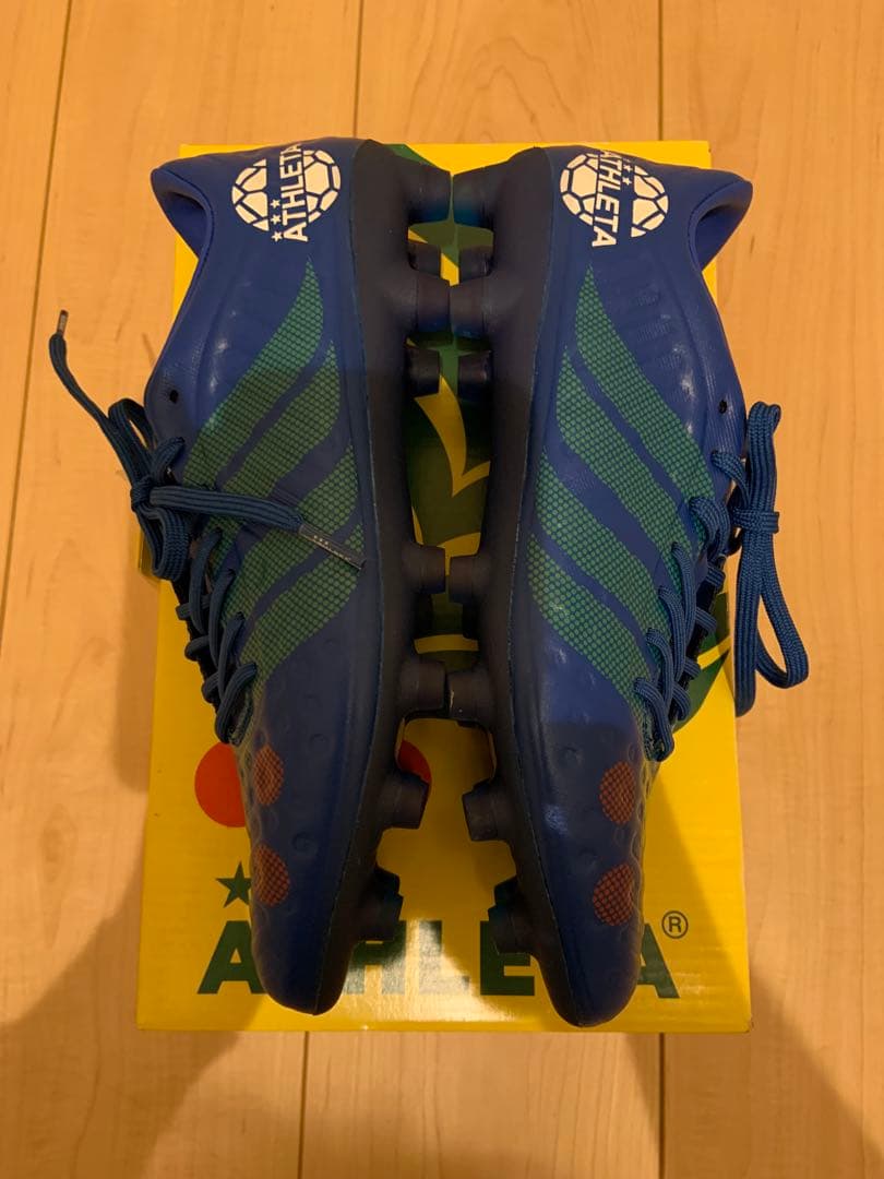 【新品未使用】ATHLETA サッカースパイク　25.0