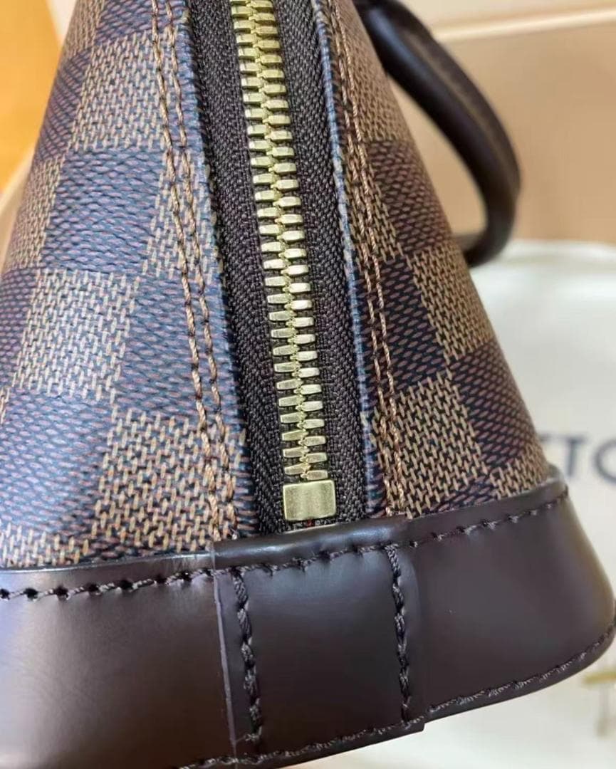 美品 ダミエ ハンドバッグ チェッカー柄ショルダーバッグ