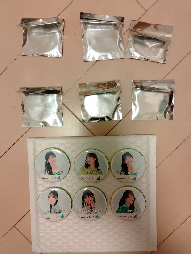 日向坂46 ソラシドエア 缶バッジ 6個組