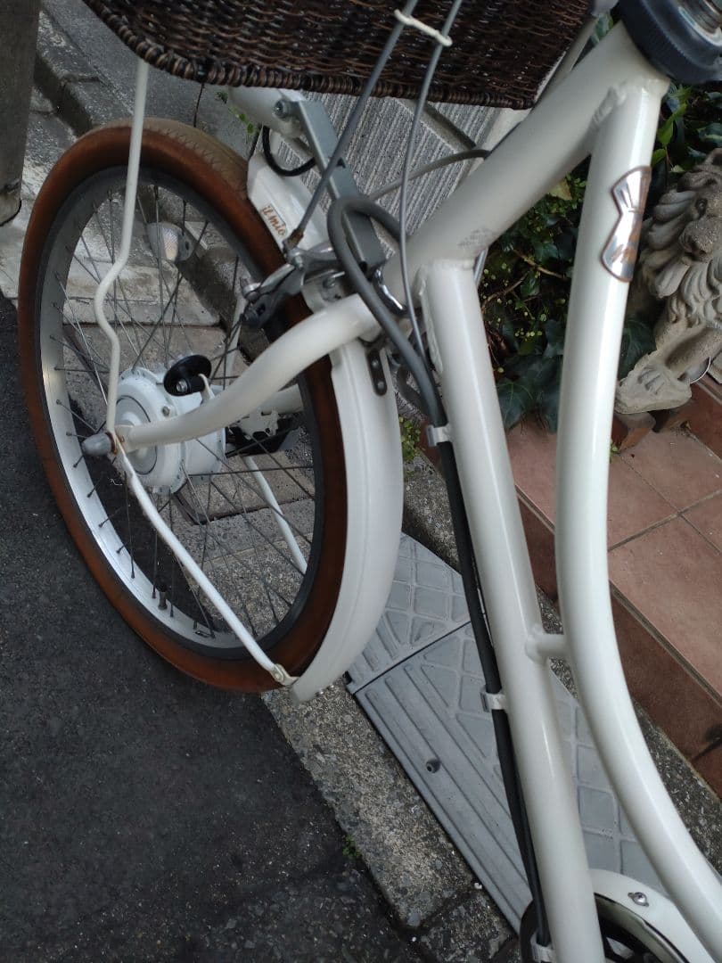 配送可★直接引渡可★カスタム【限定車イルミオILMIO】電動アシスト自転車コンビ