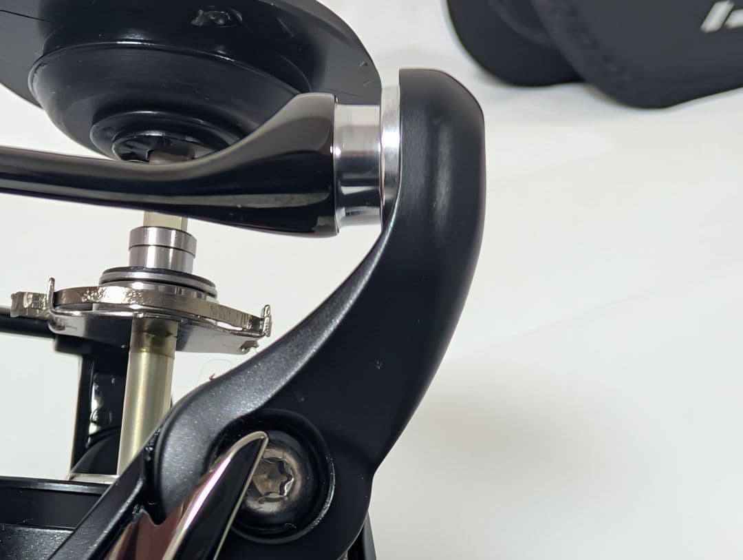ダイワ　管236IY 21プレッソLT2000SS-P 本体のみ　ボディ　美品