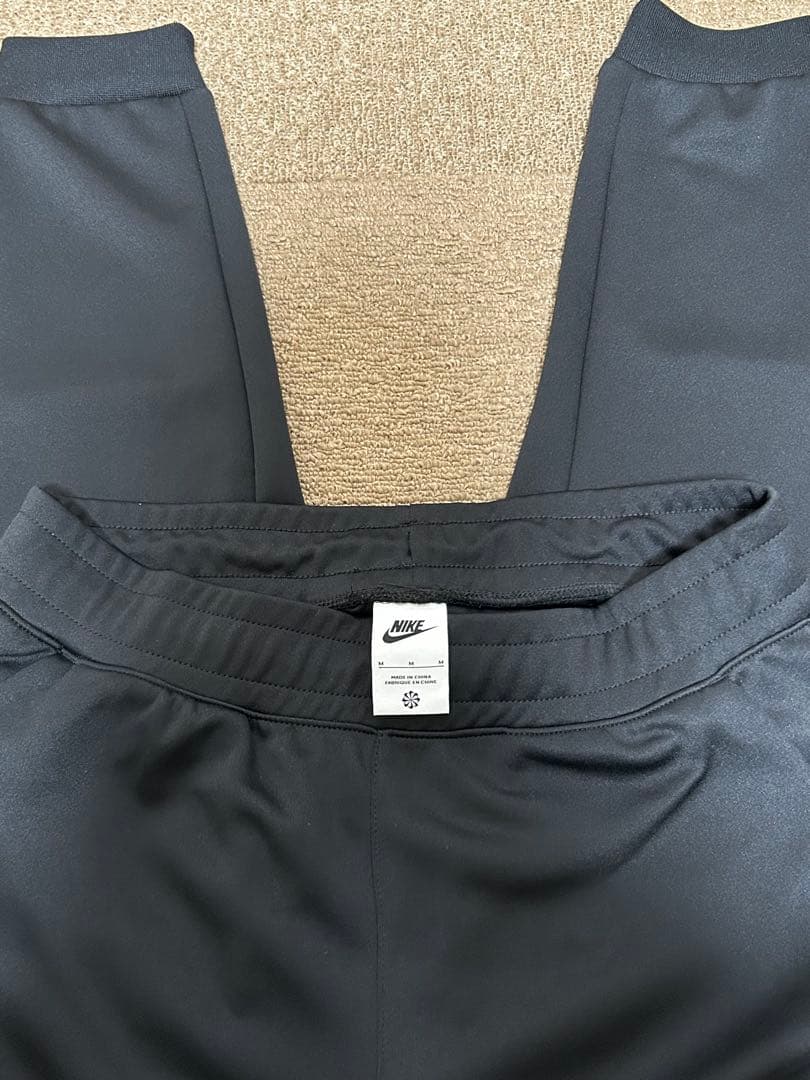 Nikeジャージ上下3セット　黒