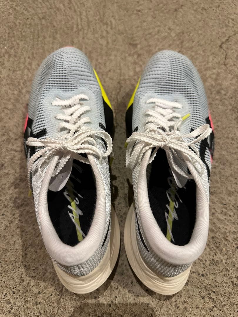 【美品】ASICS メタスピードスカイ 24.5cm 走行20km未満