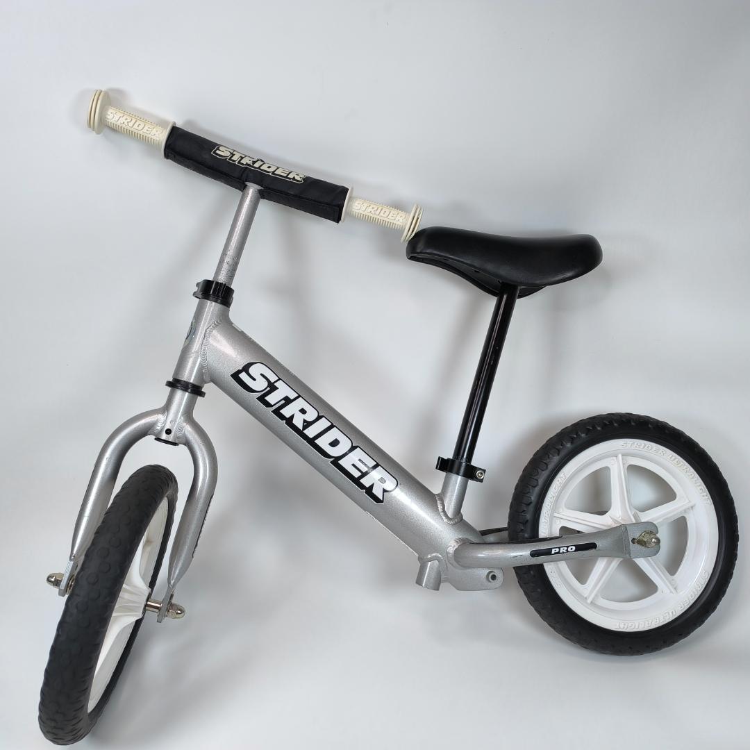 【美品】ストライダー 12 PRO バランスバイク シルバー 最軽量 プロモデル