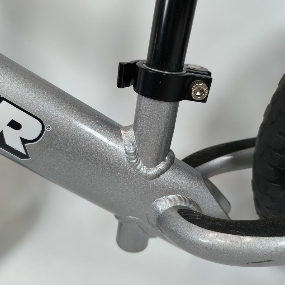 【美品】ストライダー 12 PRO バランスバイク シルバー 最軽量 プロモデル