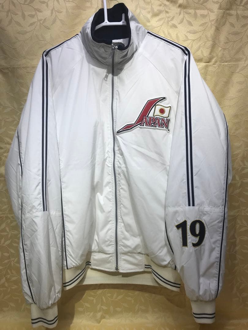 希少 美品 Mizuno 日本代表 ホワイト ウインドブレーカー 19上原浩治