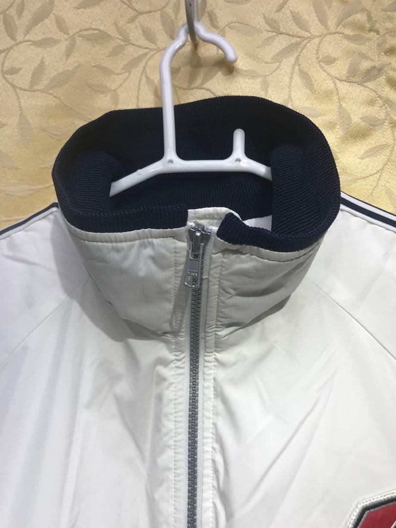 希少 美品 Mizuno 日本代表 ホワイト ウインドブレーカー 19上原浩治