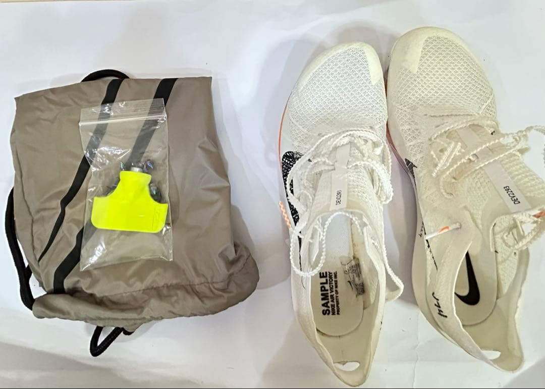 NIKE ズームXビクトリー2プロトタイプ ホワイトトータルオレンジ24.5cm