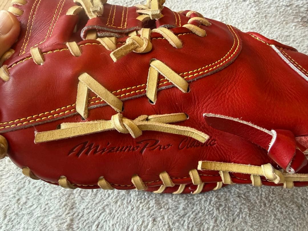 左投 Mizuno Pro Classic 硬式用グローブ レッド