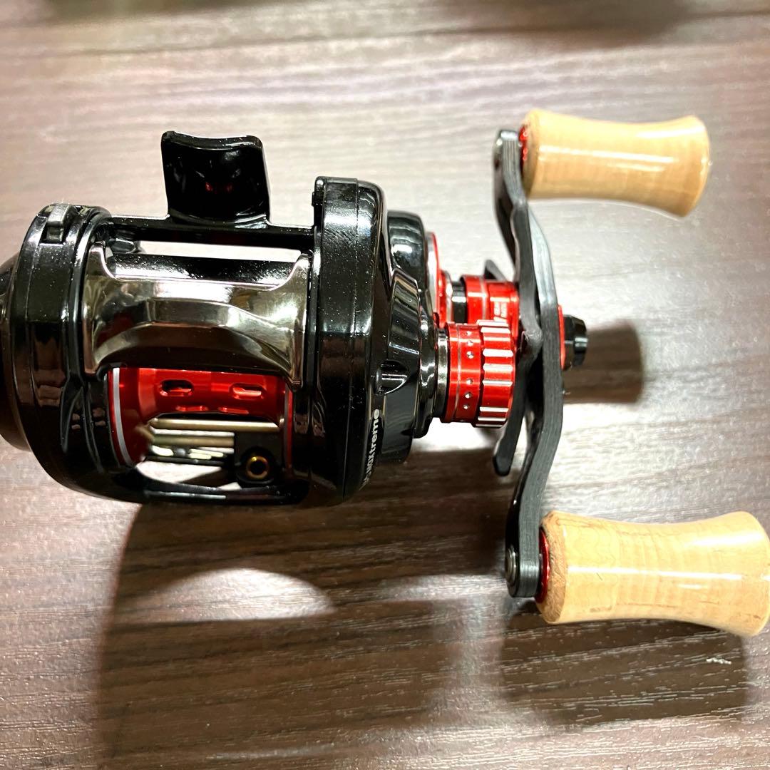 AbuGarcia REV0 MGXtreme左巻き アブガルシア ベイトリール