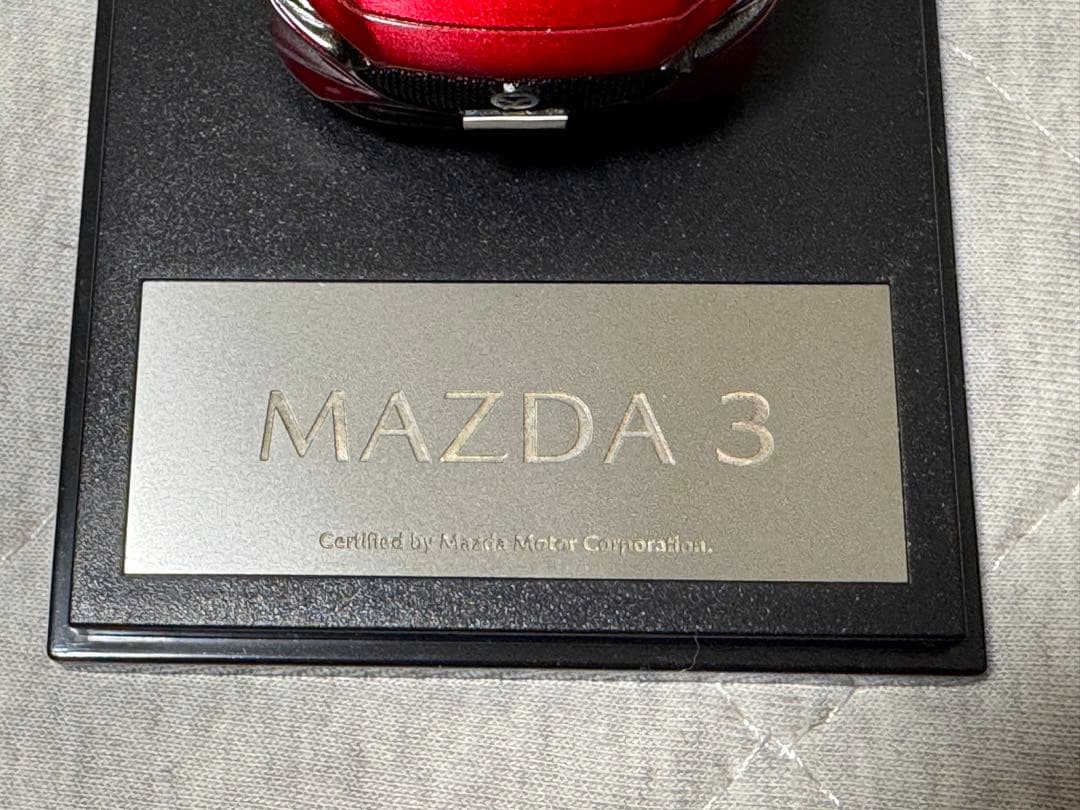 MAZDA 3 ミニチュアモデル ソウルレッド