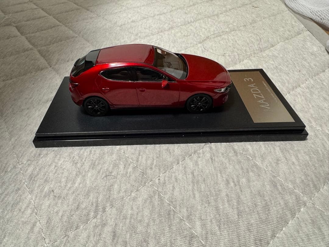 MAZDA 3 ミニチュアモデル ソウルレッド