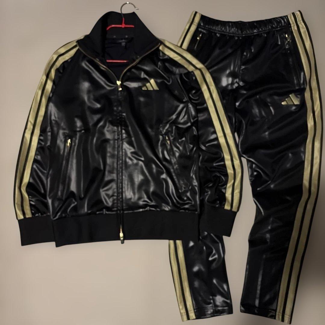 未使用級　adidas KA1254 上下セットアップ　黒金　 定価22550円