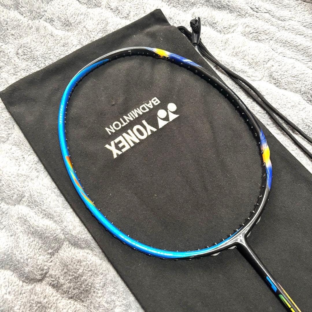 【廃盤レア】YONEX ASTROX 77 4Uバドミントンラケット 青 部活