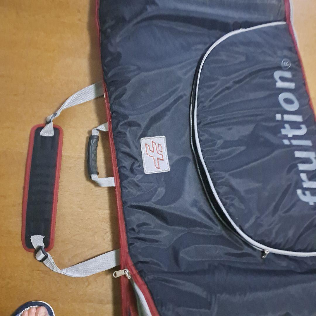 fruitionサーフボードケース
