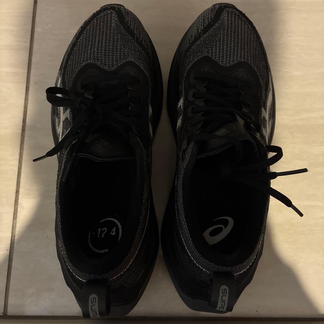 美品　asics SUPERBLAST 2 ランニングシューズ 24.5センチ