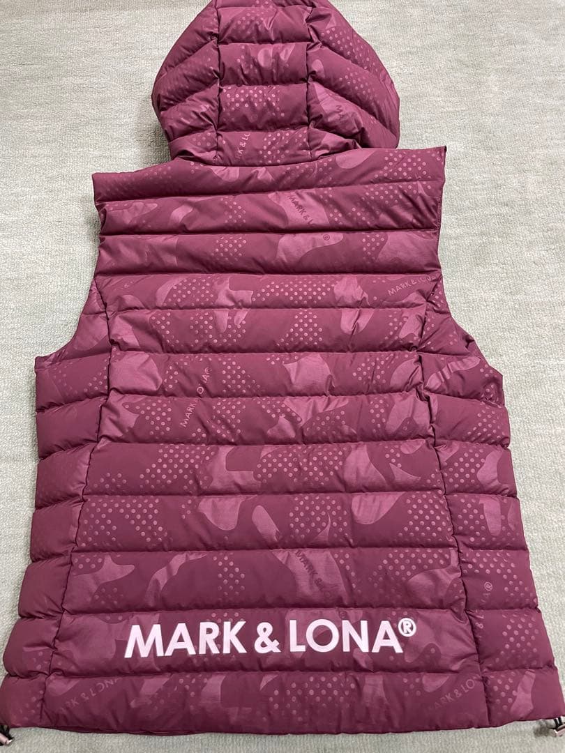 MARK & LONA ダウンベスト 48 ワインレッド