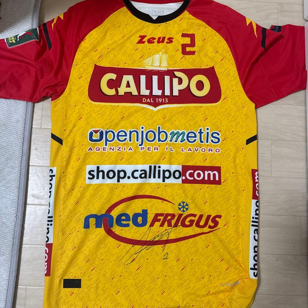 西田有志　イタリアリーグのTシャツ