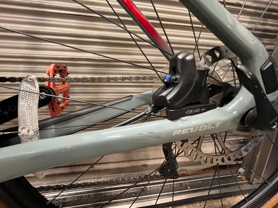 自転車本体 GIANT REVOLT ADVANCED 2
