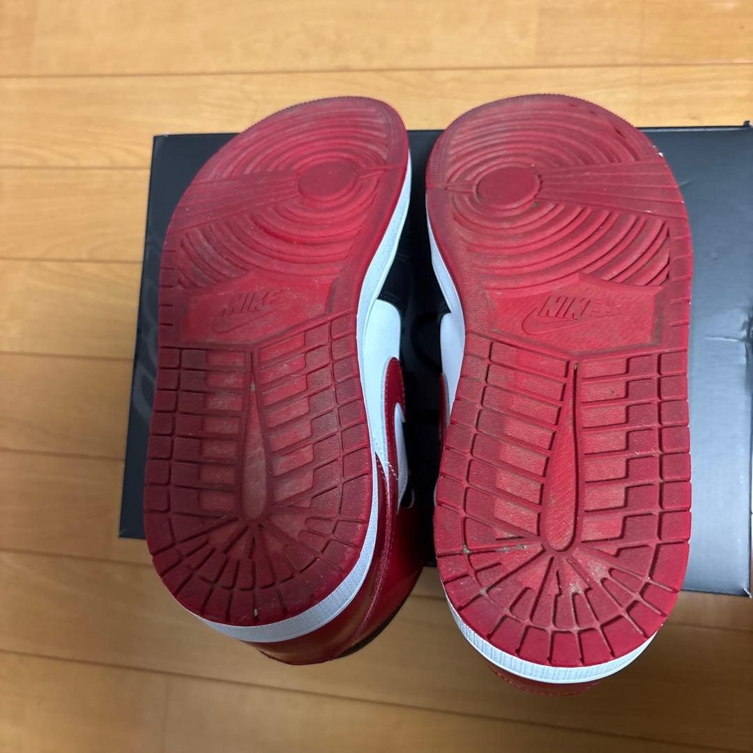 AIR JORDAN1 MID SE 赤箱あり27.5