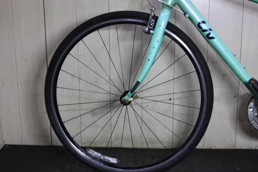 GIANT ESCAPE RW Liv 700C 24速440mm 女性用クロス