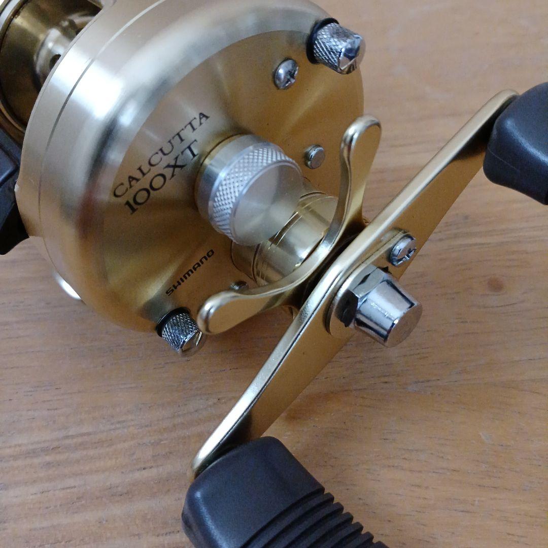 SHIMANO CALCUTTA 100XT ベイトリール　ゴールド　カルカッタ