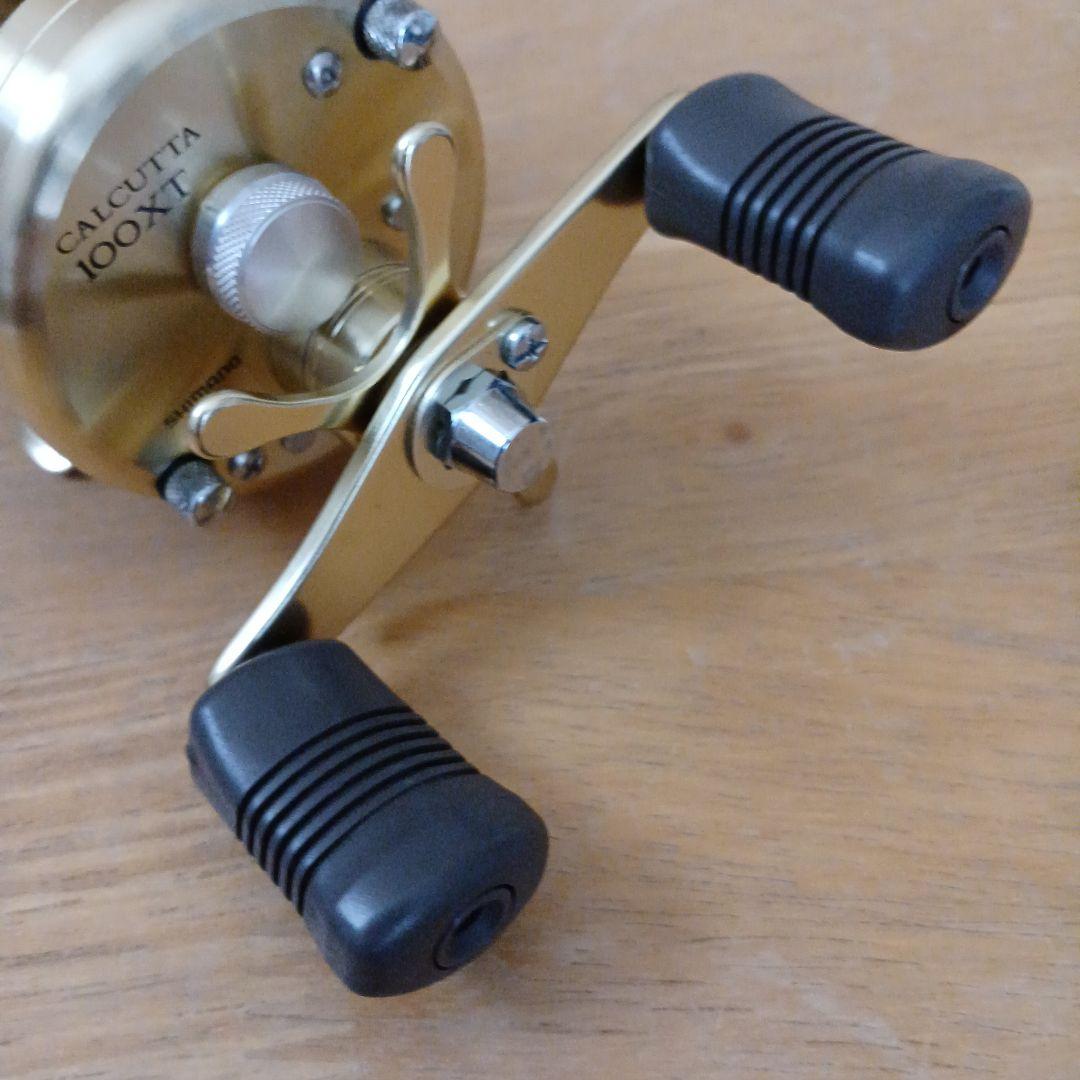 SHIMANO CALCUTTA 100XT ベイトリール　ゴールド　カルカッタ