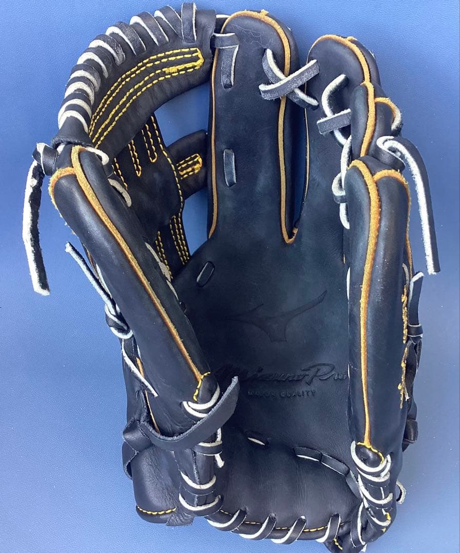 タティスJr.選手モデル　ミズノプロ硬式内野用グローブ