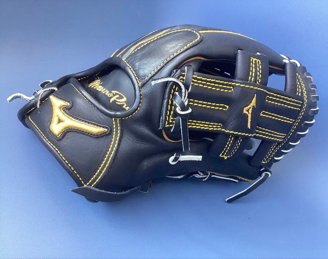 タティスJr.選手モデル　ミズノプロ硬式内野用グローブ