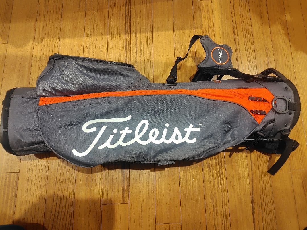 Titleistキャディバッグ 4分割 グレー×オレンジ セルフスタンドキャリー