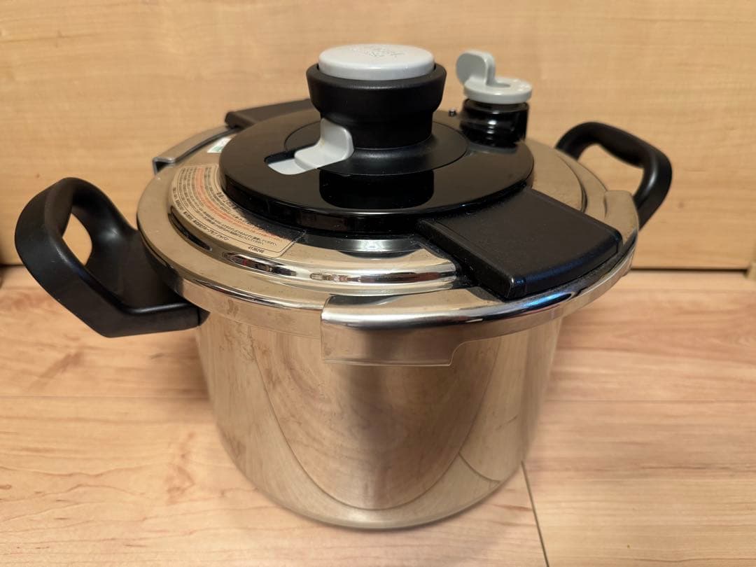 T-fal　クリプソ　6L　圧力鍋