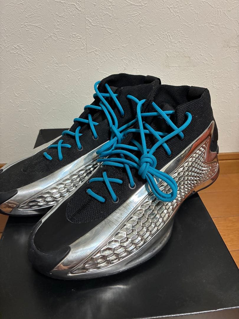 Adidas AE1 シルバー